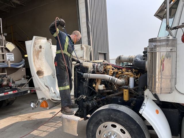 Heavy Duty Truck General Maintenance and Repairs