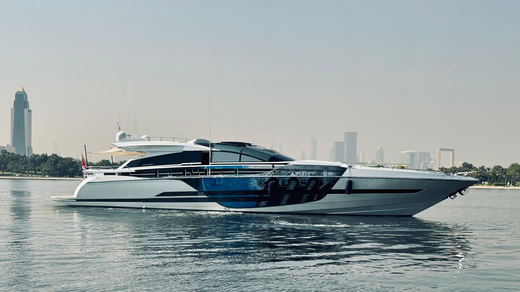 Baia 100 Astro yacht - photo 1