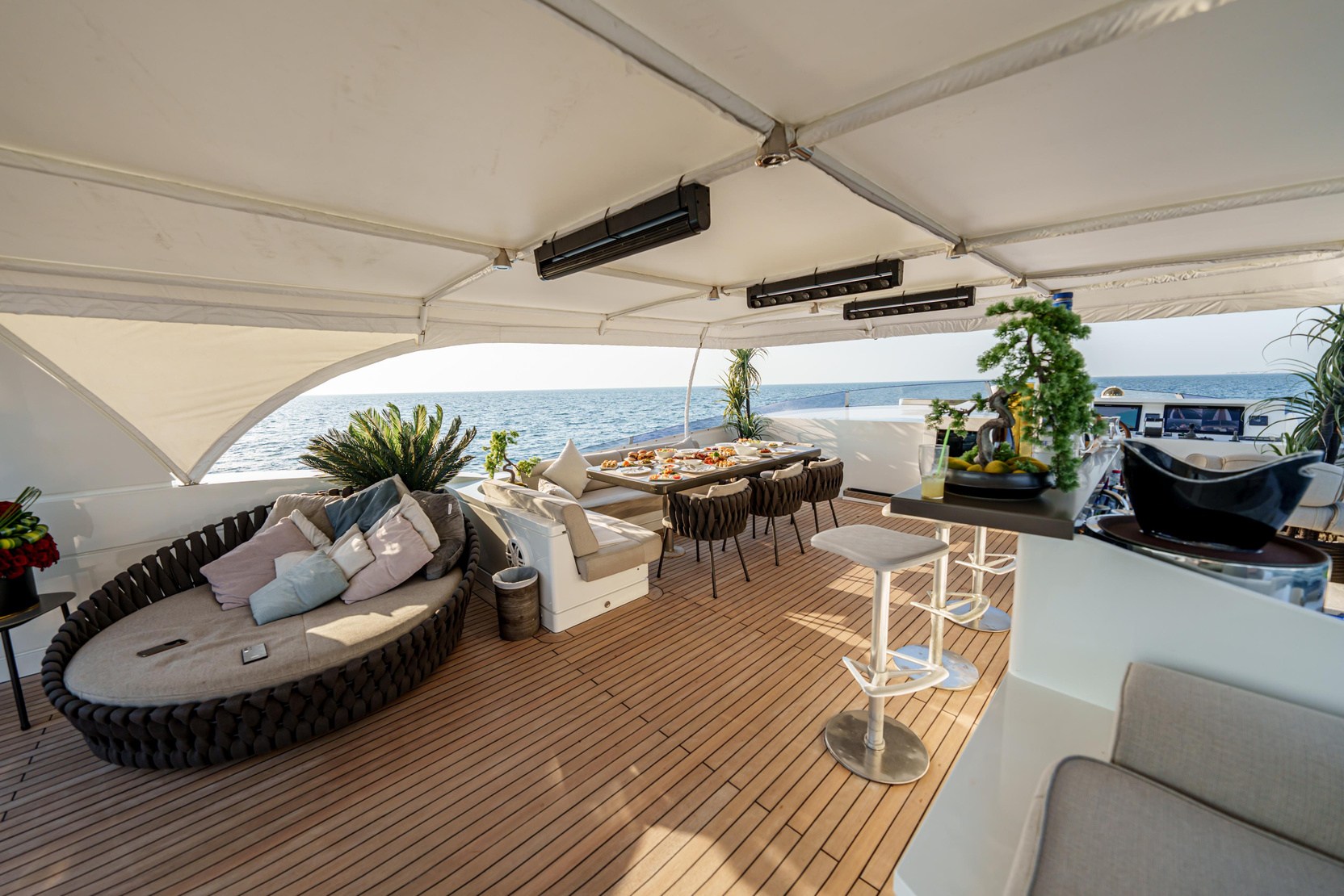 Khalili 107 FT yacht - photo 16