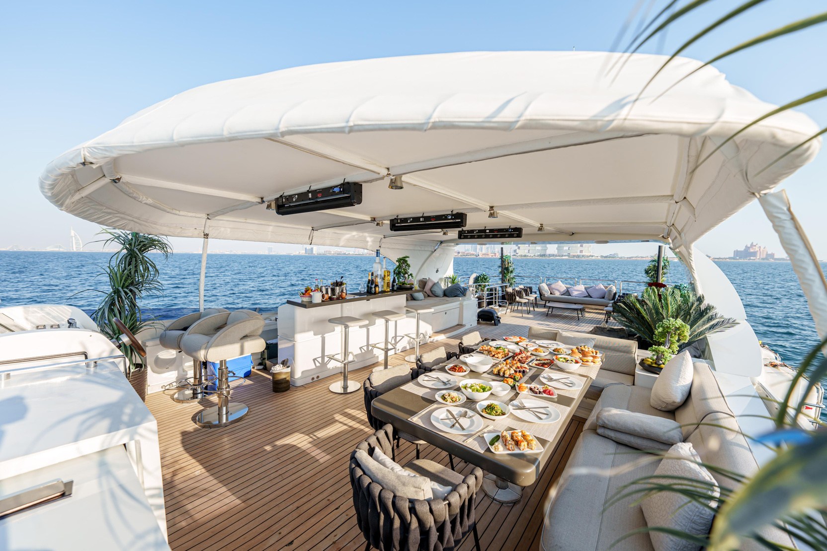 Khalili 107 FT yacht - photo 14