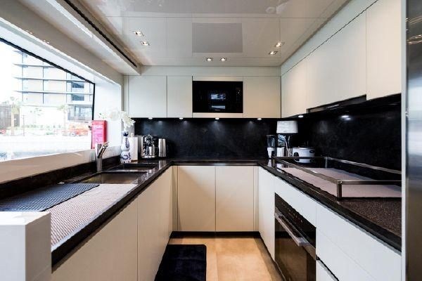 Sanlorenzo SX88 yacht - photo 8