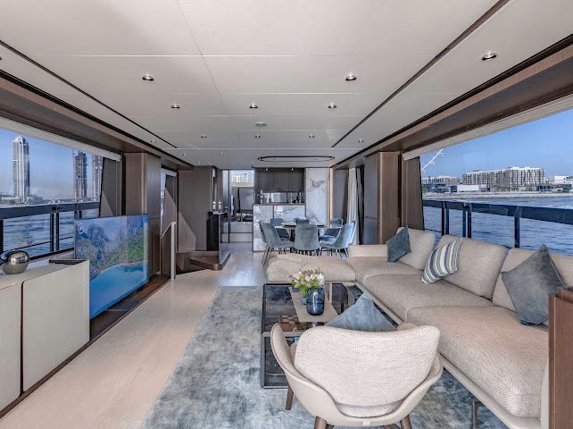 Ferretti 860 yacht - photo 6