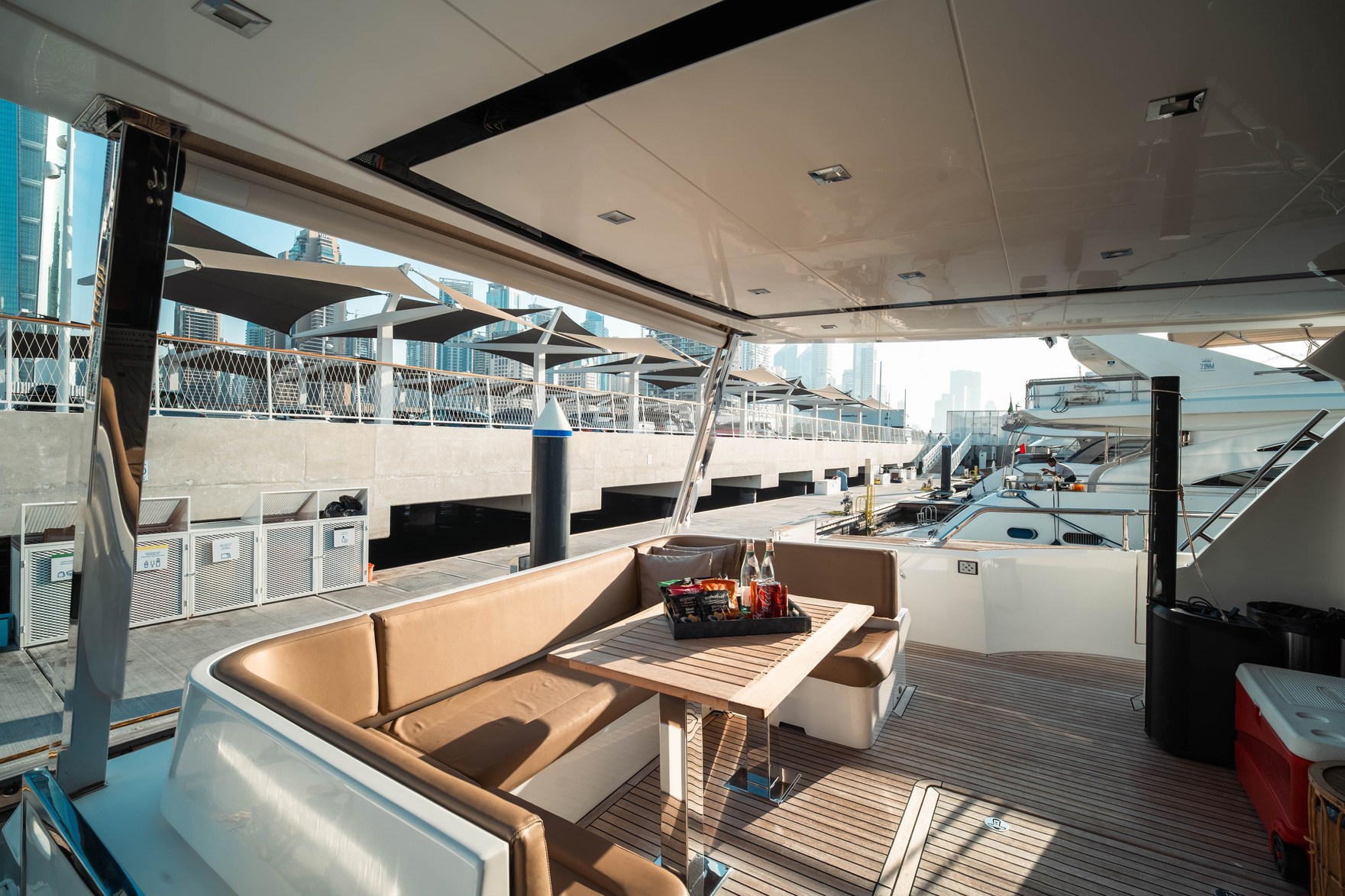 Galeon Crystal 78 FT yacht - photo 4
