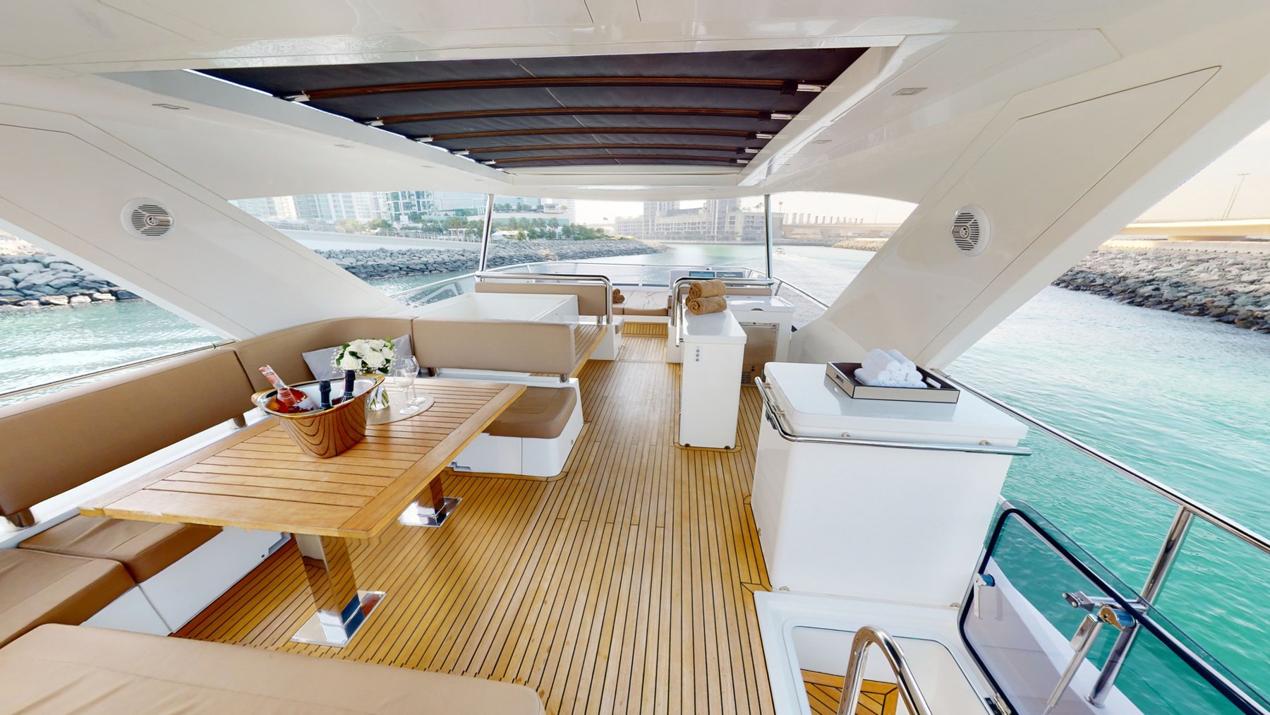 Galeon Crystal 78 FT yacht - photo 12