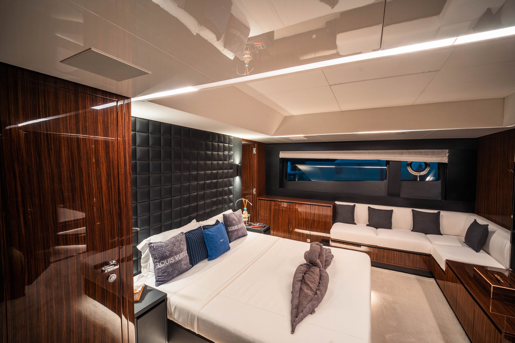 Riva Diva 83 FT yacht - photo 10