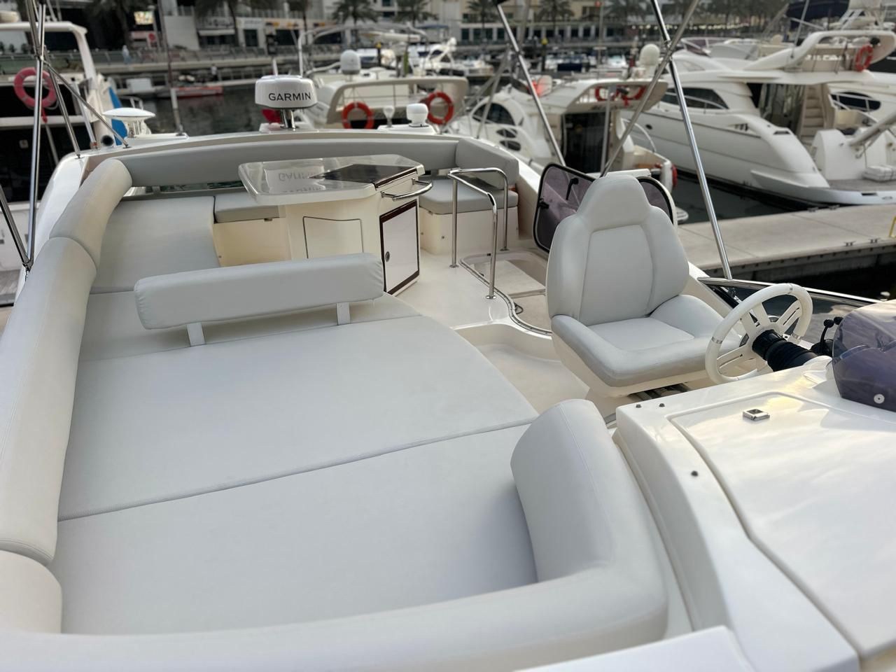Caton 47 FT yacht - photo 15