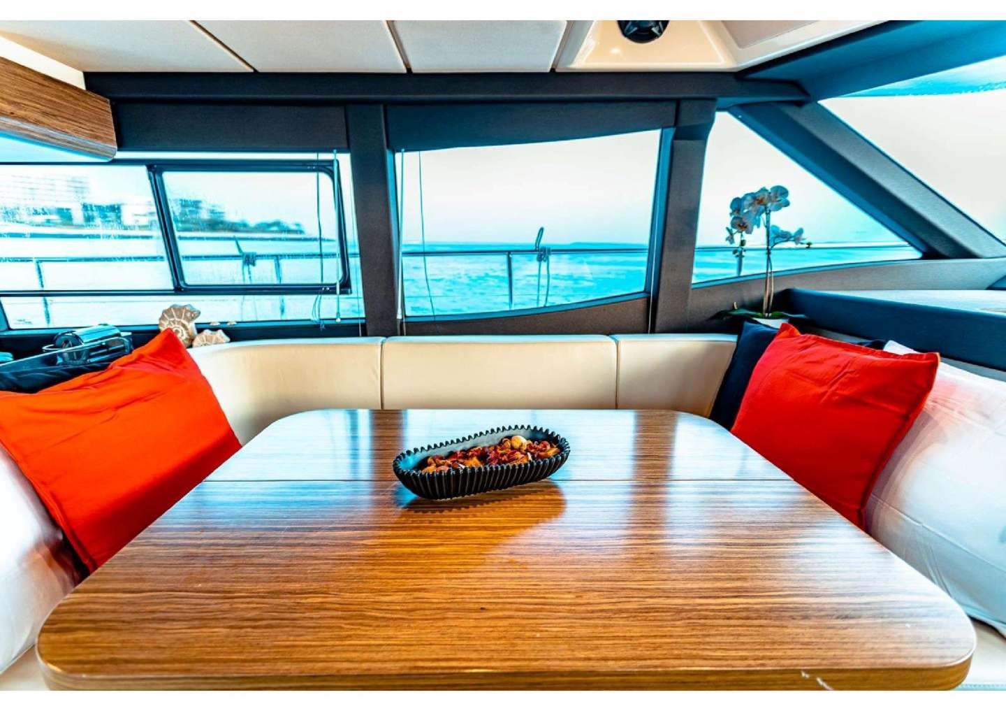 Fat Bob Azimut Magellano 43 yacht - photo 12