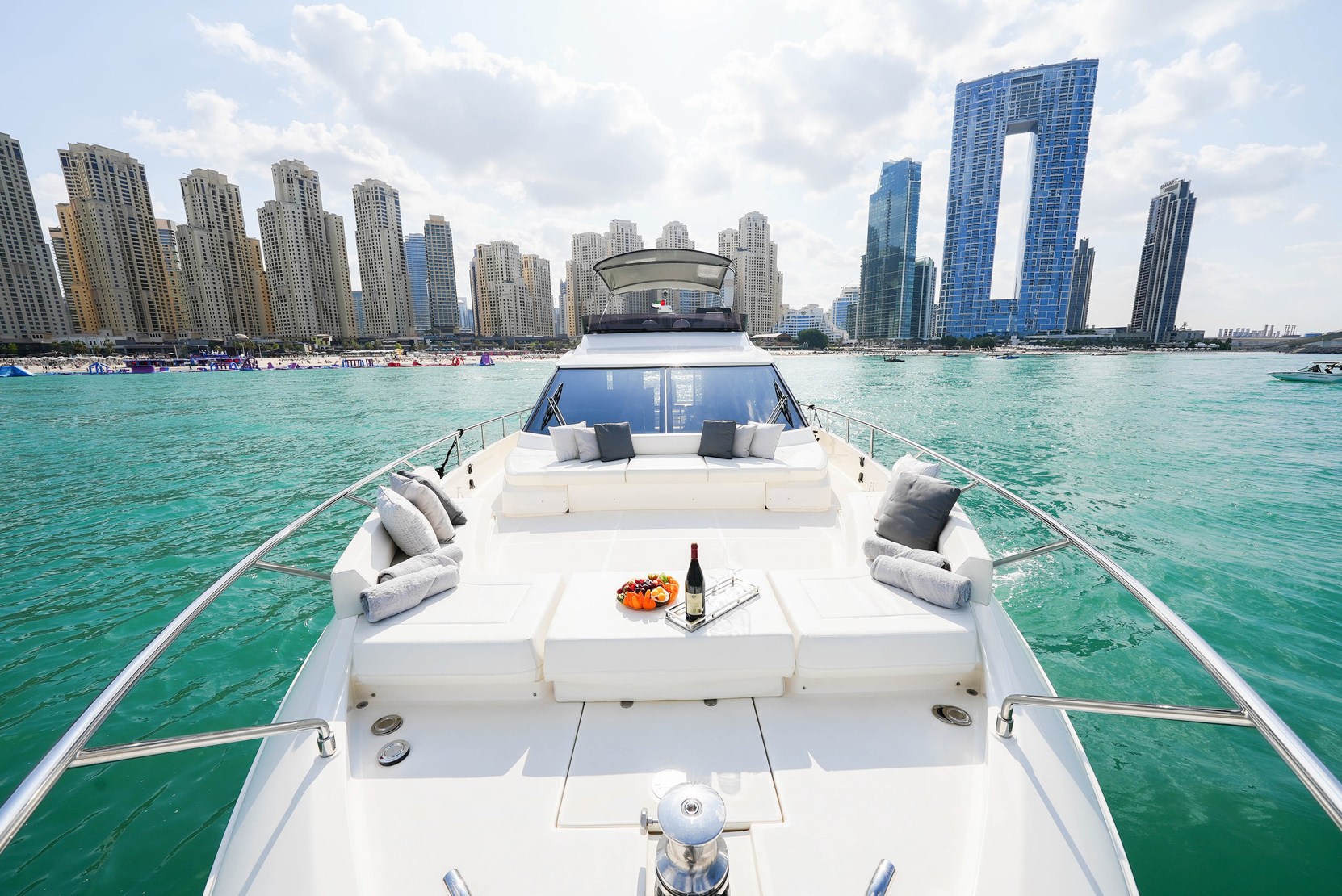 Ferretti 670 67 FT yacht - photo 12
