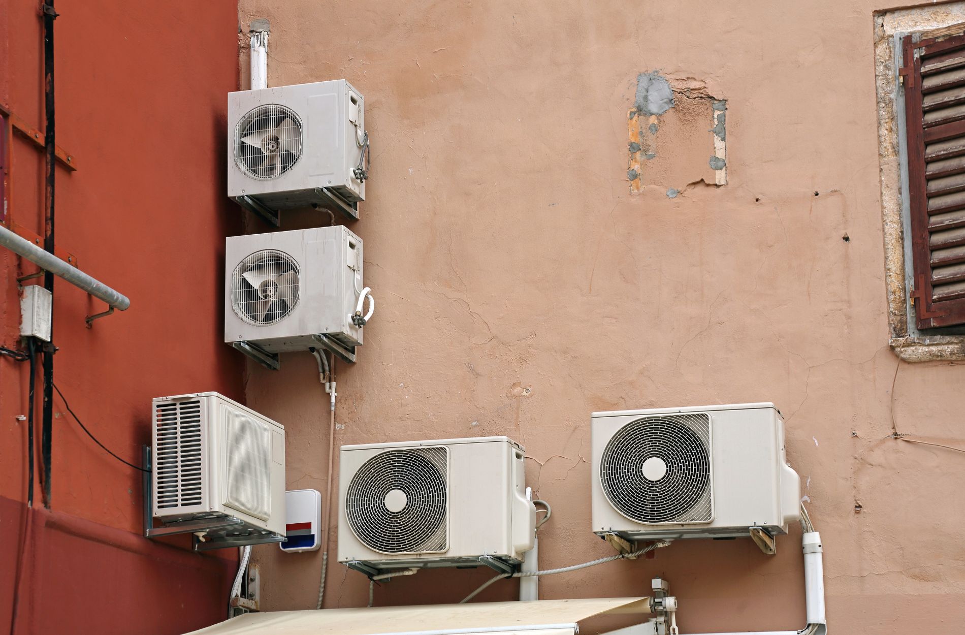 Why Your AC Coils Keep Freezing In Sacramento Summer Heat