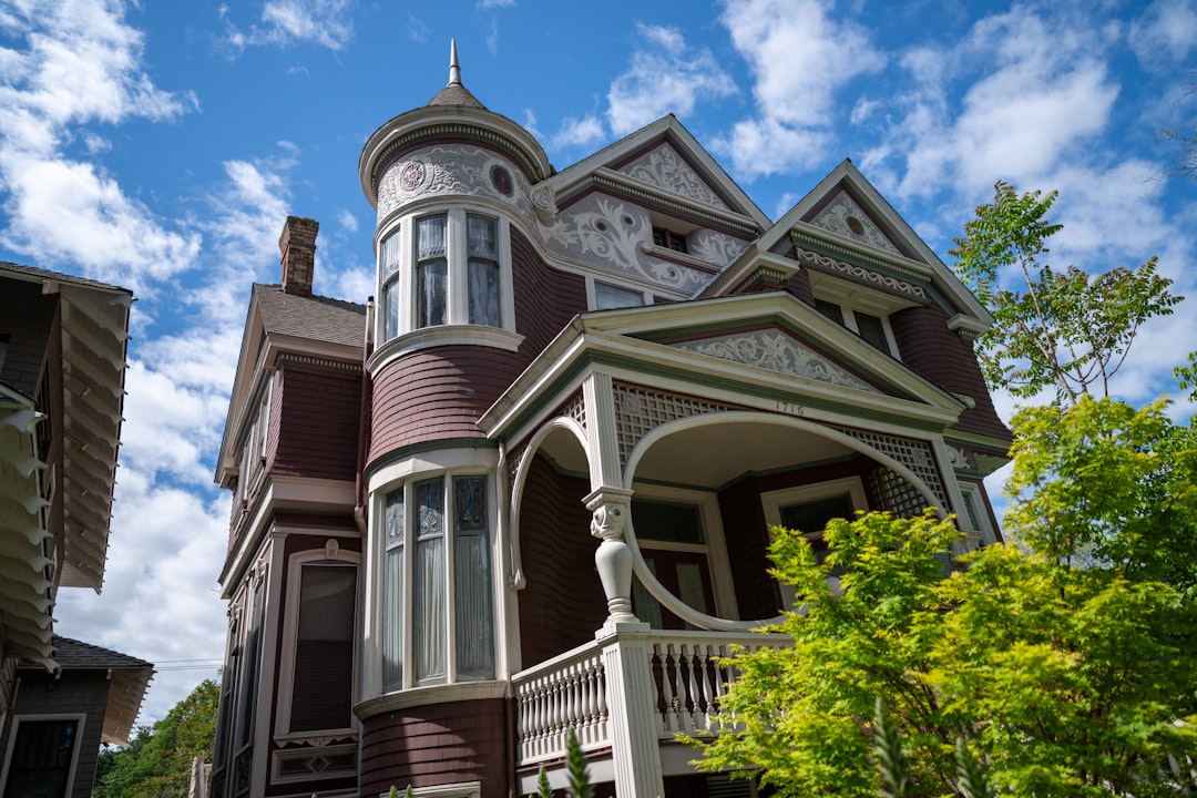Ductless and Dangerous Ways to Keep Your Historic Home Cool