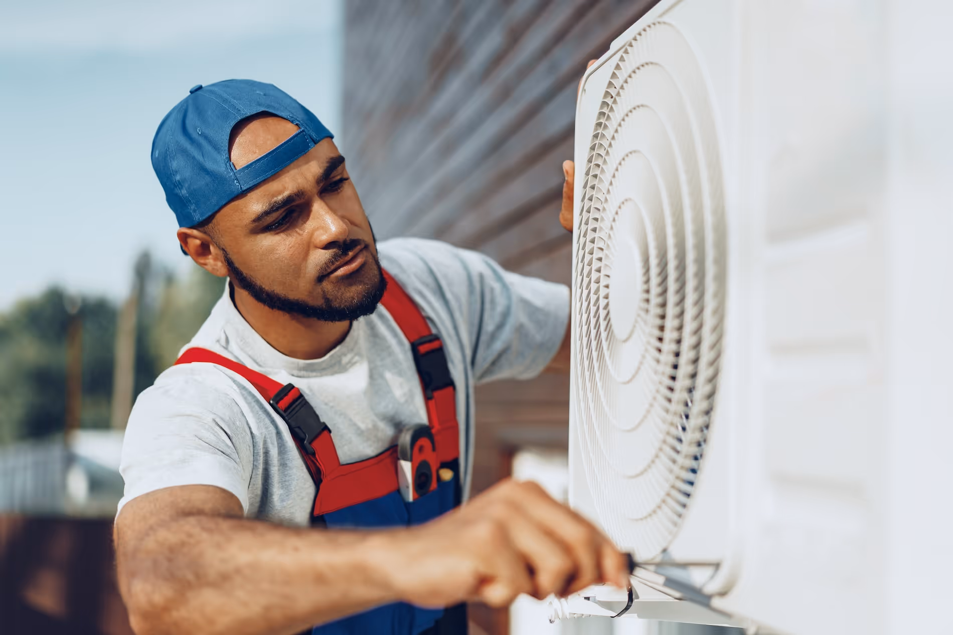 5 Reasons Your AC Circuit Breaker Keeps Tripping In Basehor