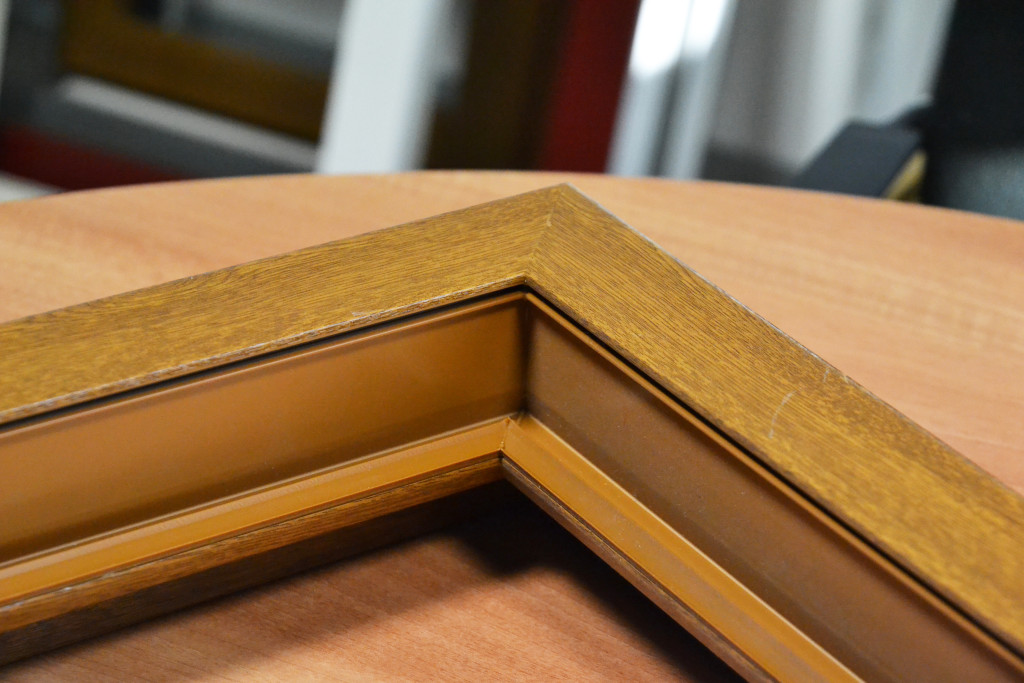 Cassonetti PVC Bologna. Infissi in PVC, legno,alluminio. Porte interni, porte blindate, e scorrevoli.