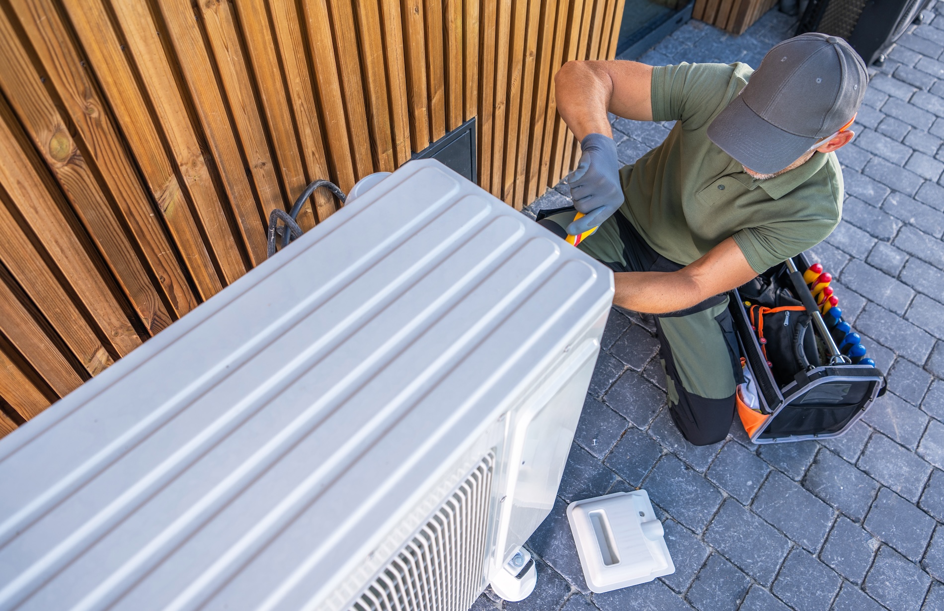 What's Behind Those Burning Smells From Your HVAC System In Sawgrass?