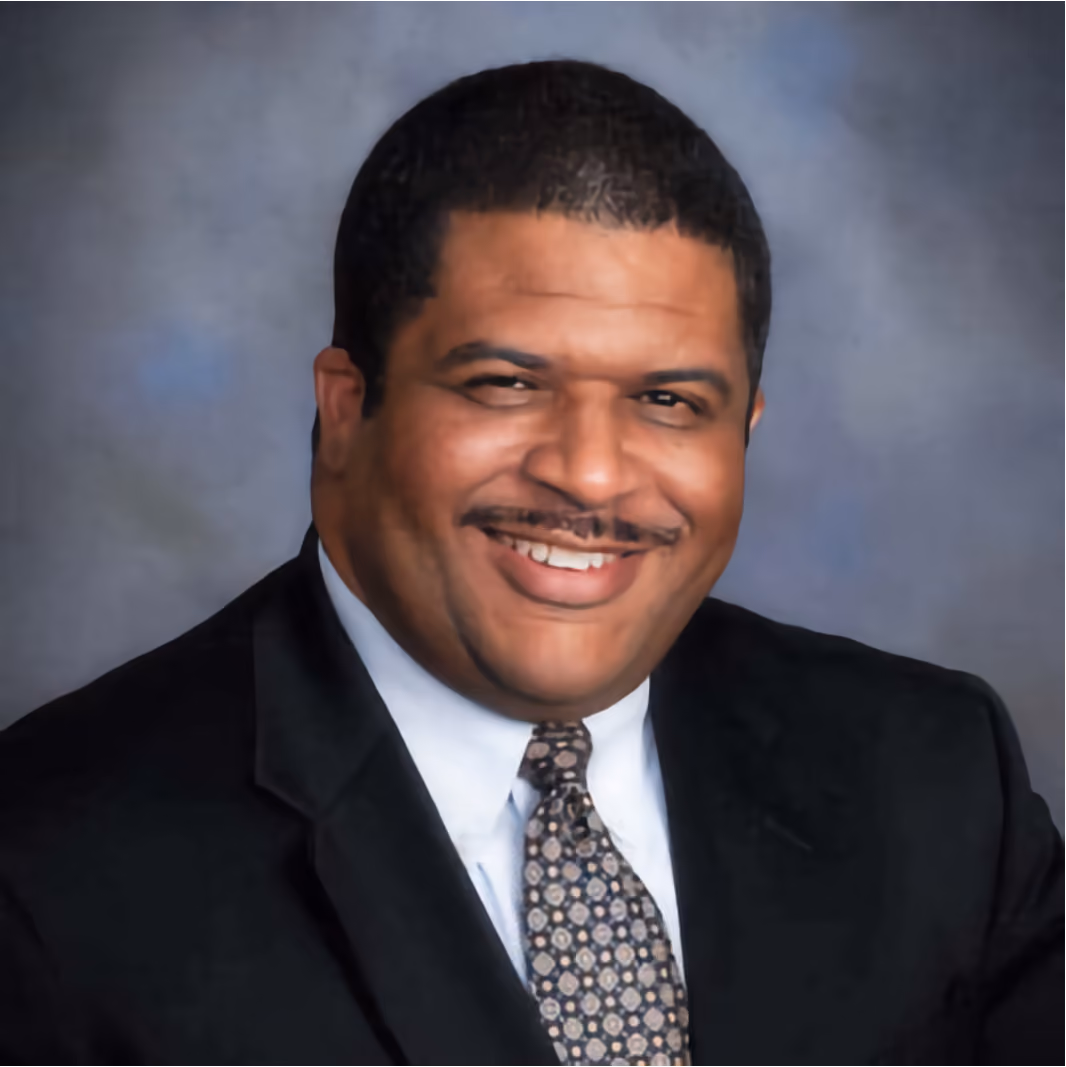 Headshot of Keith Plummer