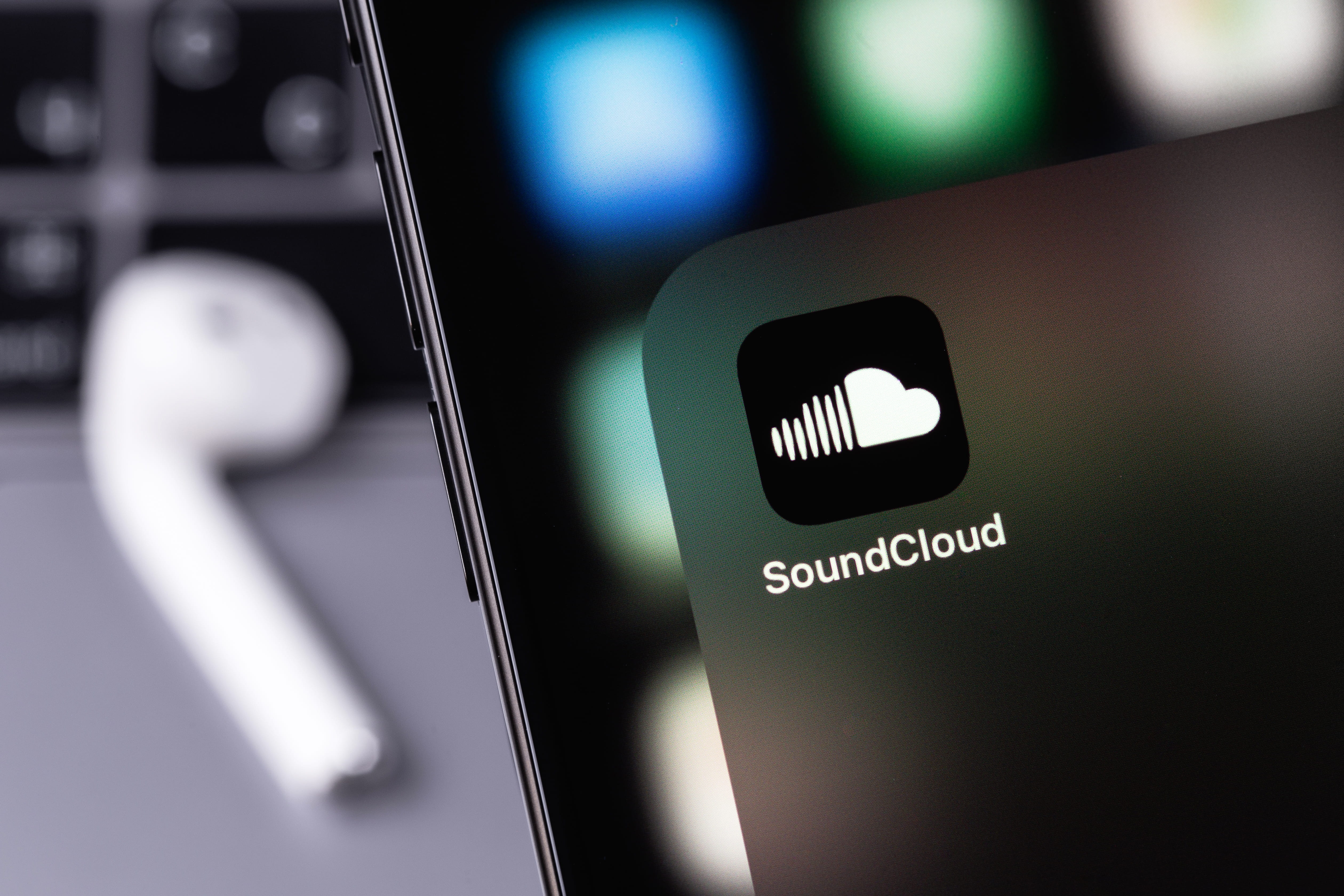 SoundCloud Monetization Explained: How Fan-Powered Royalties Actually Work