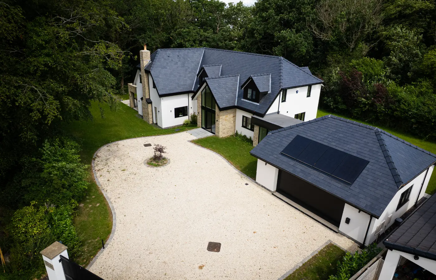 Skyfall Lodge, Penwortham — private grounds aerial view