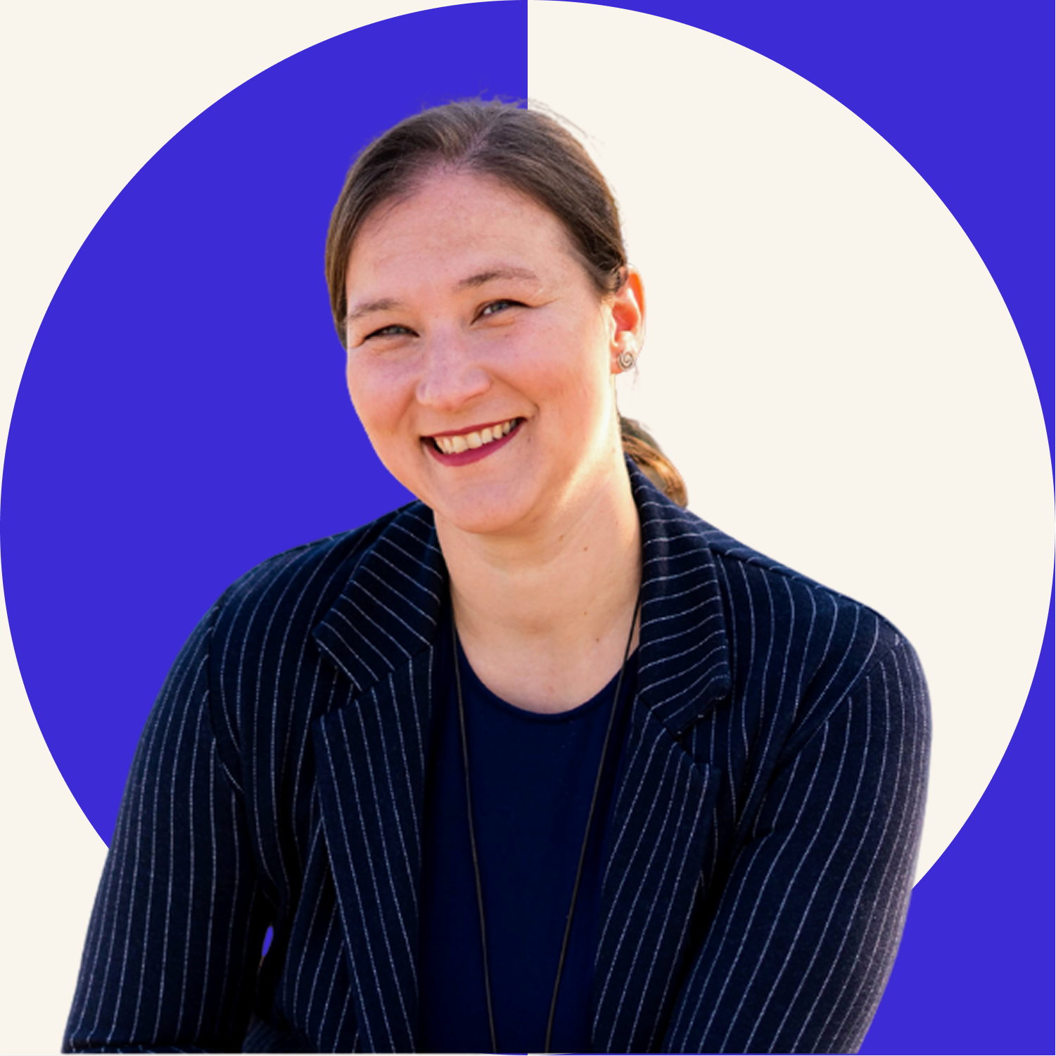 Portrait von Katharina Menke aus dem b'steuern-Team