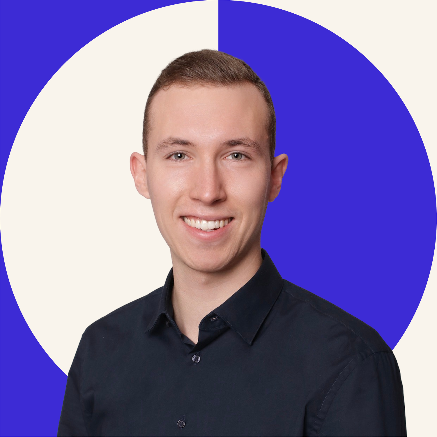 Portrait von Philipp Rust aus dem b'steuern-Team