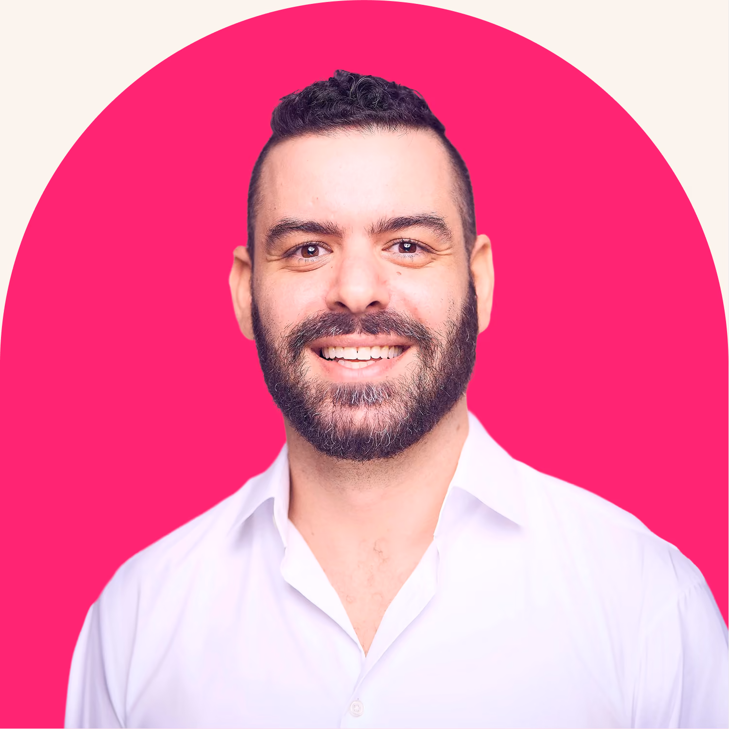 Portrait von Owen Hartstein aus dem b'steuern-Team