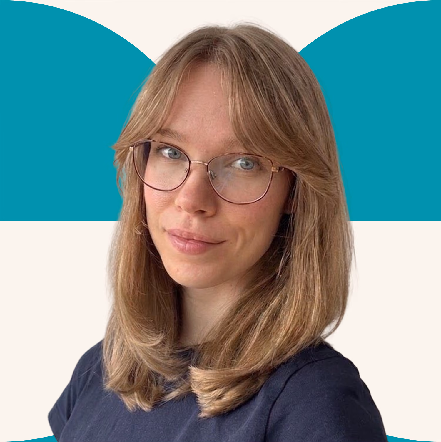 Portrait von Antonia Niendorf aus dem b'steuern-Team