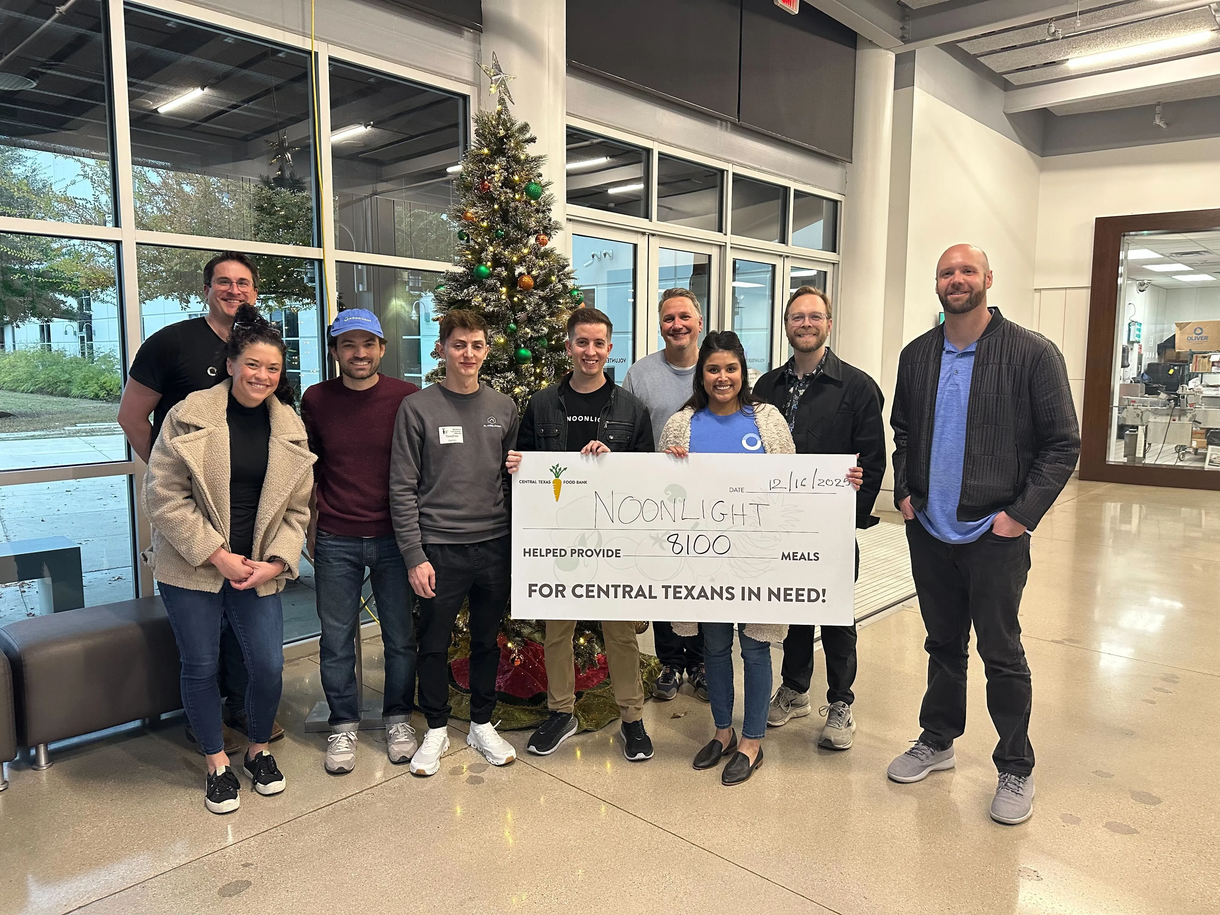 Noonlight employees doing charity work.