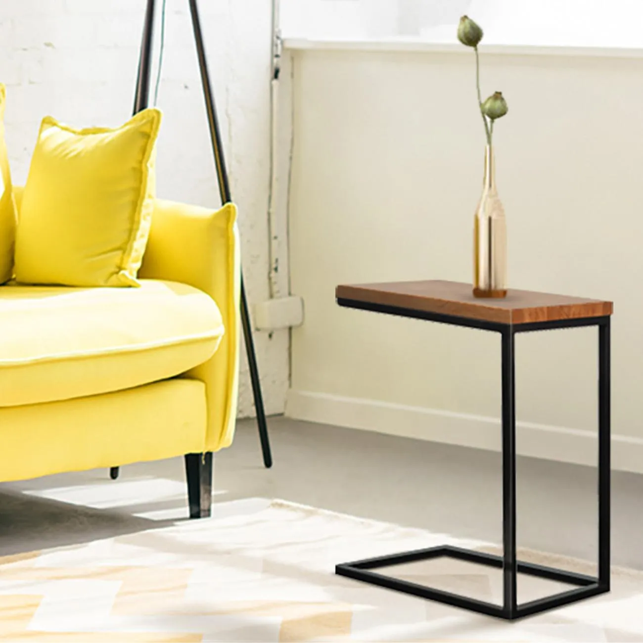 Jay side table made of solid oak, oak veneer chipboard and laminate – compact and stylish solution for versatile interiors