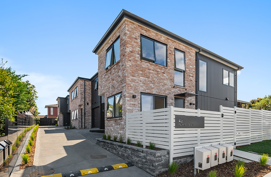 Feature Property image