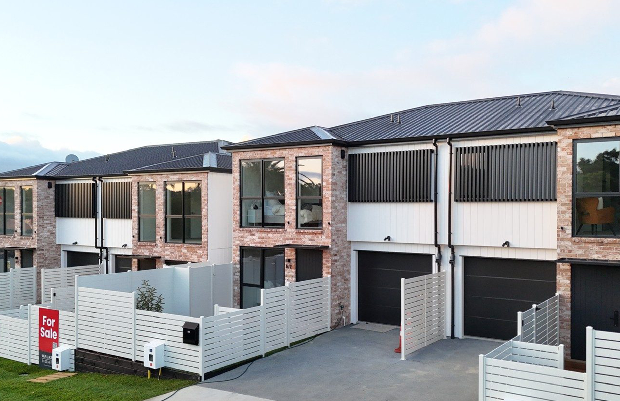 Feature Property image