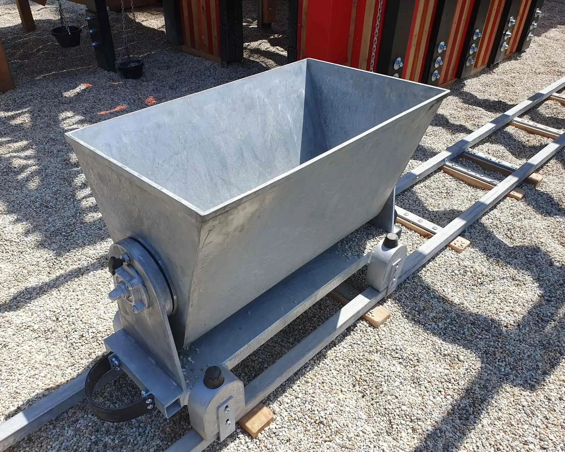 Mine-themed playground Sitno