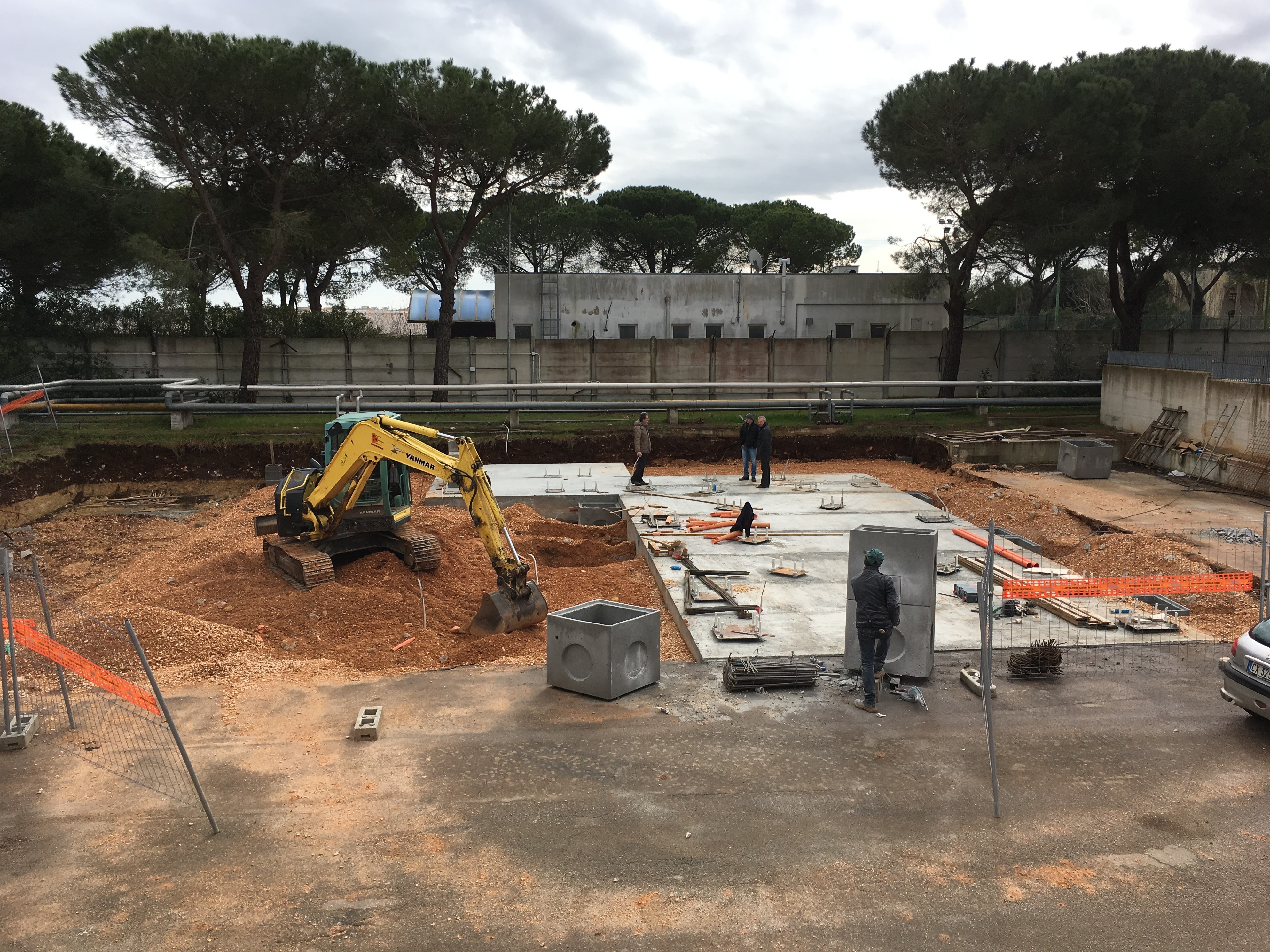 A photograph of construction on the new Greens Combustion test facility. Dated 2017