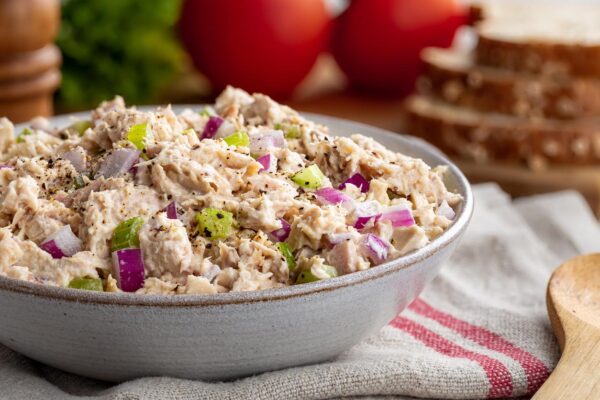 ensalada-de-atun-600x400