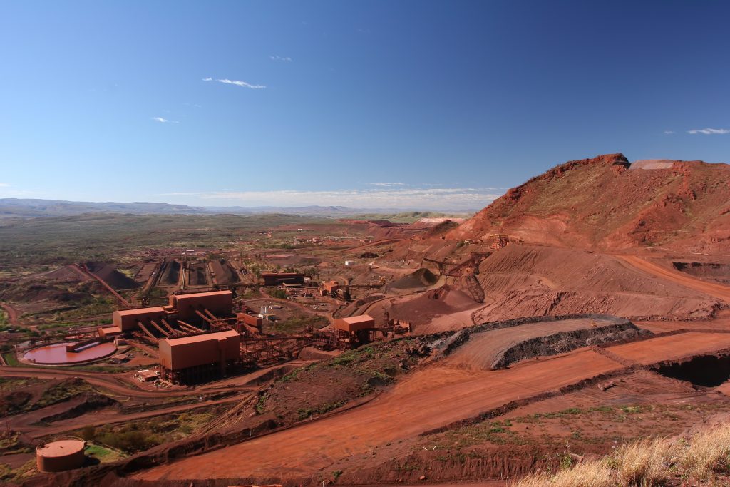 The World of FIFO Jobs: Fly-In, Fly-Out Work Explained – Atlam Group