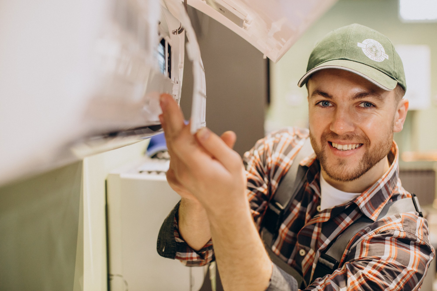Signs Your AC Compressor Is Failing in Roanoke's Heat