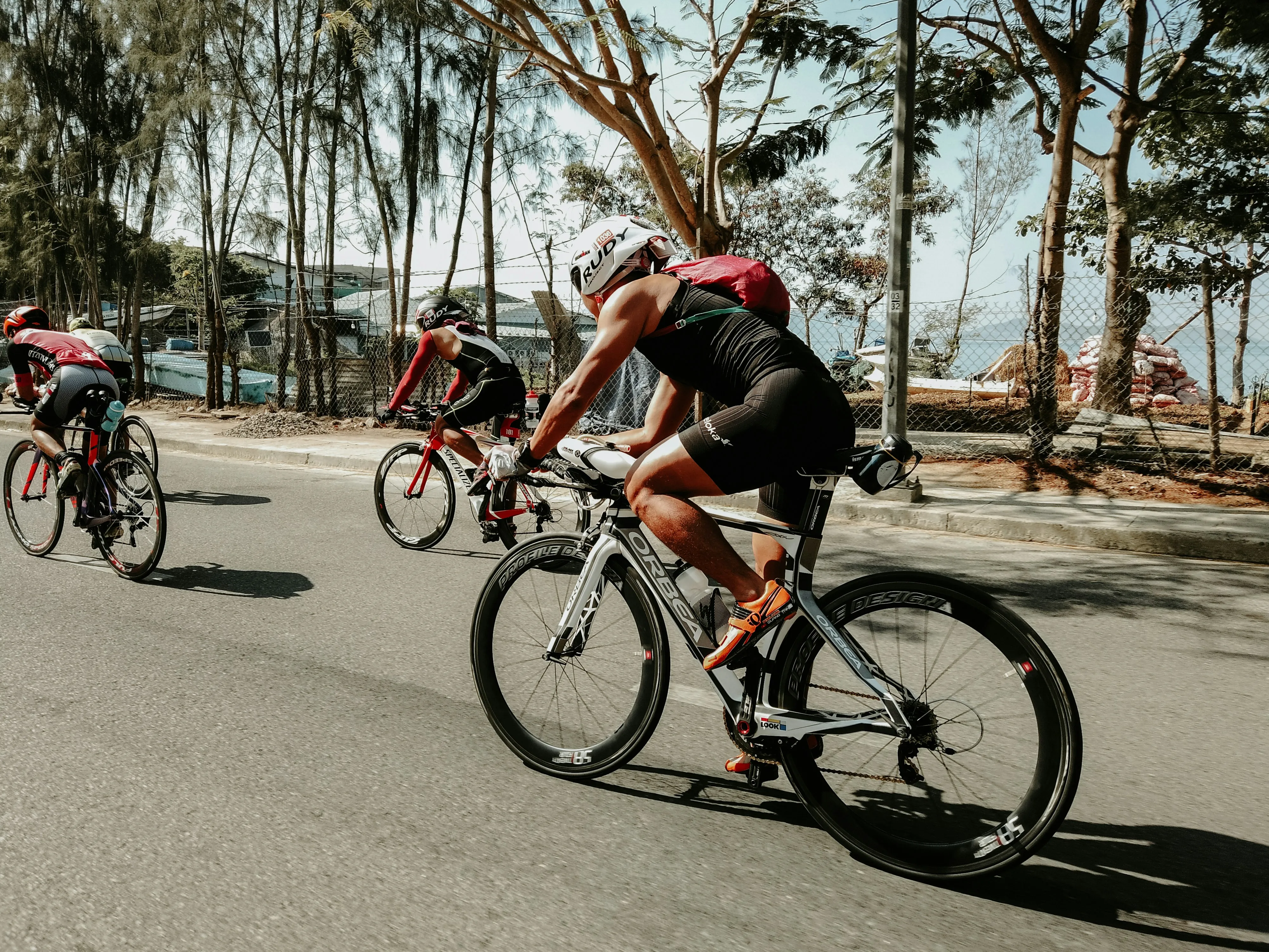 What is Zone Training in Triathlons: How Heart Rate Zones Improve Triathlon Performance