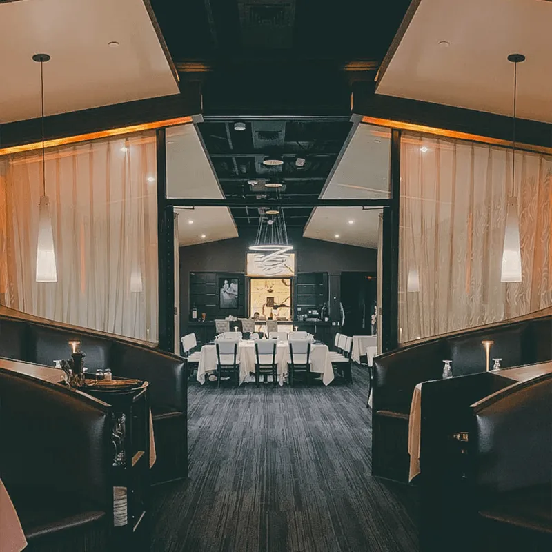 the grand entrance at prime29's onyx private event room