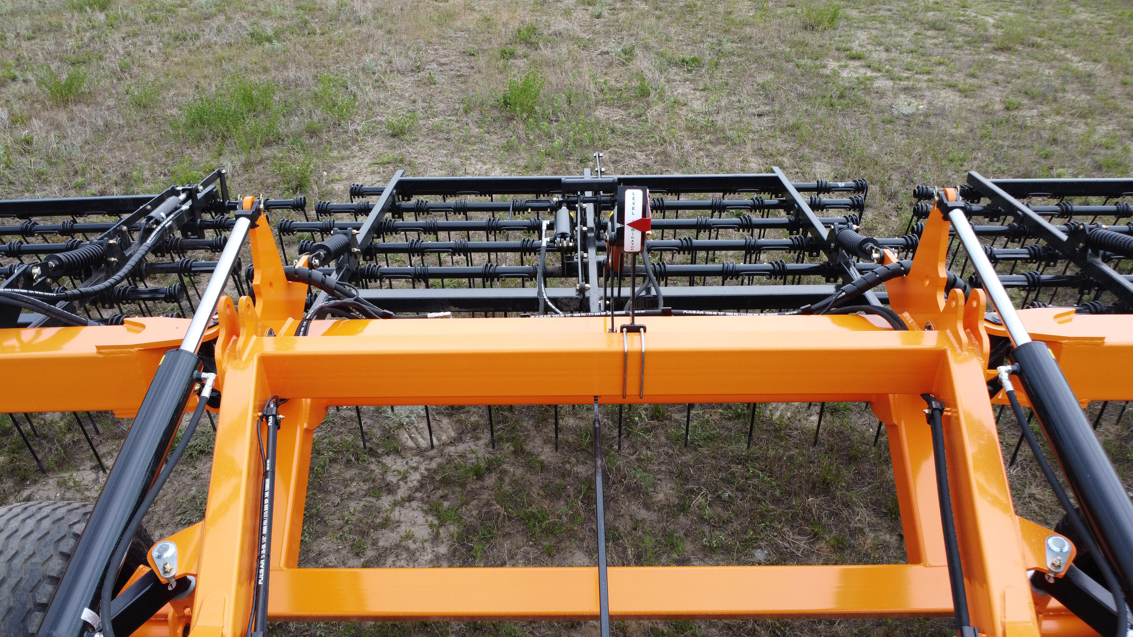 Harrow Level Gauge