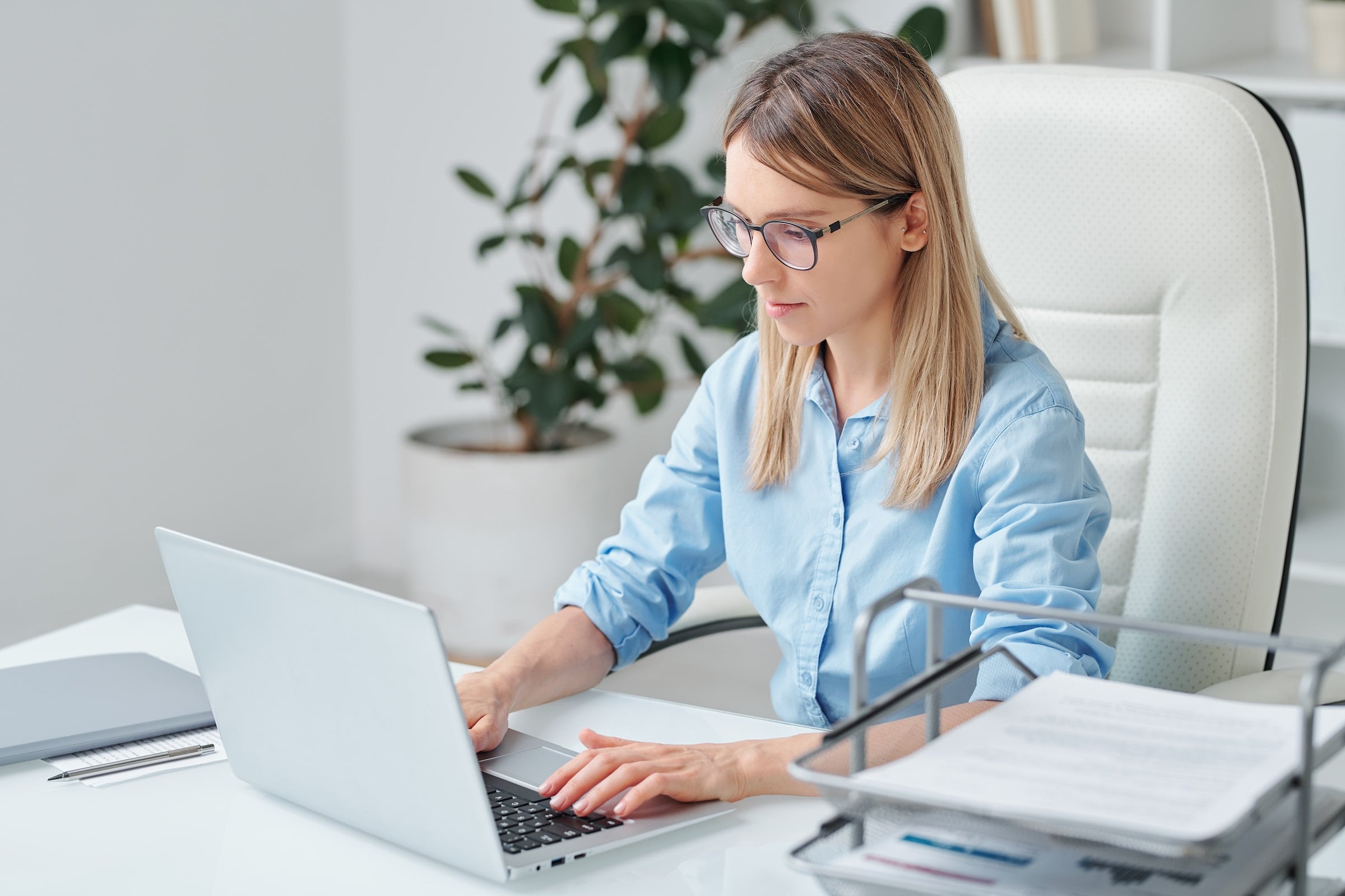 Asana vs Monday.com: Which Is Better for Projects? - Twelverays blog
