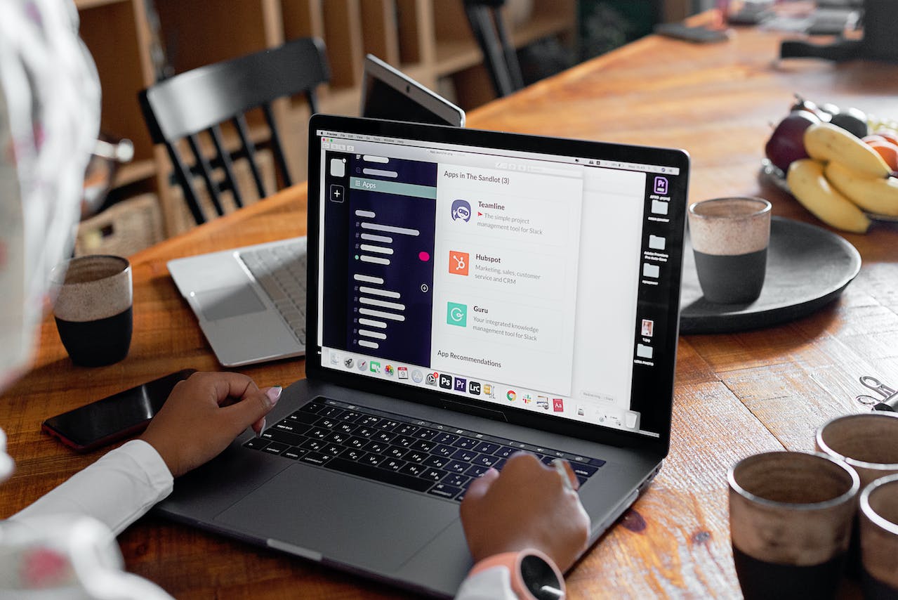 5 Best CRM for Startups in 2024 - Twelverays blog