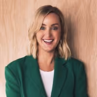 Joanna Robinson Profile