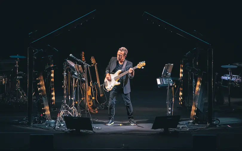 Photo Live  -  Eric Serra - Ciné-concert Le Grand Bleu - Palais des Congrès Paris 2022