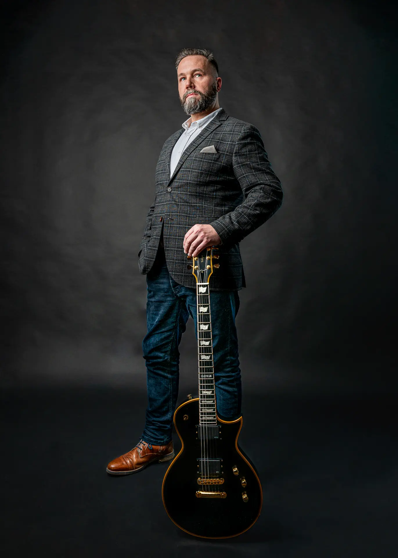 Photo studio  portrait  -  Shooting Mikko Anquetil - Agence Supernova - Février 2023