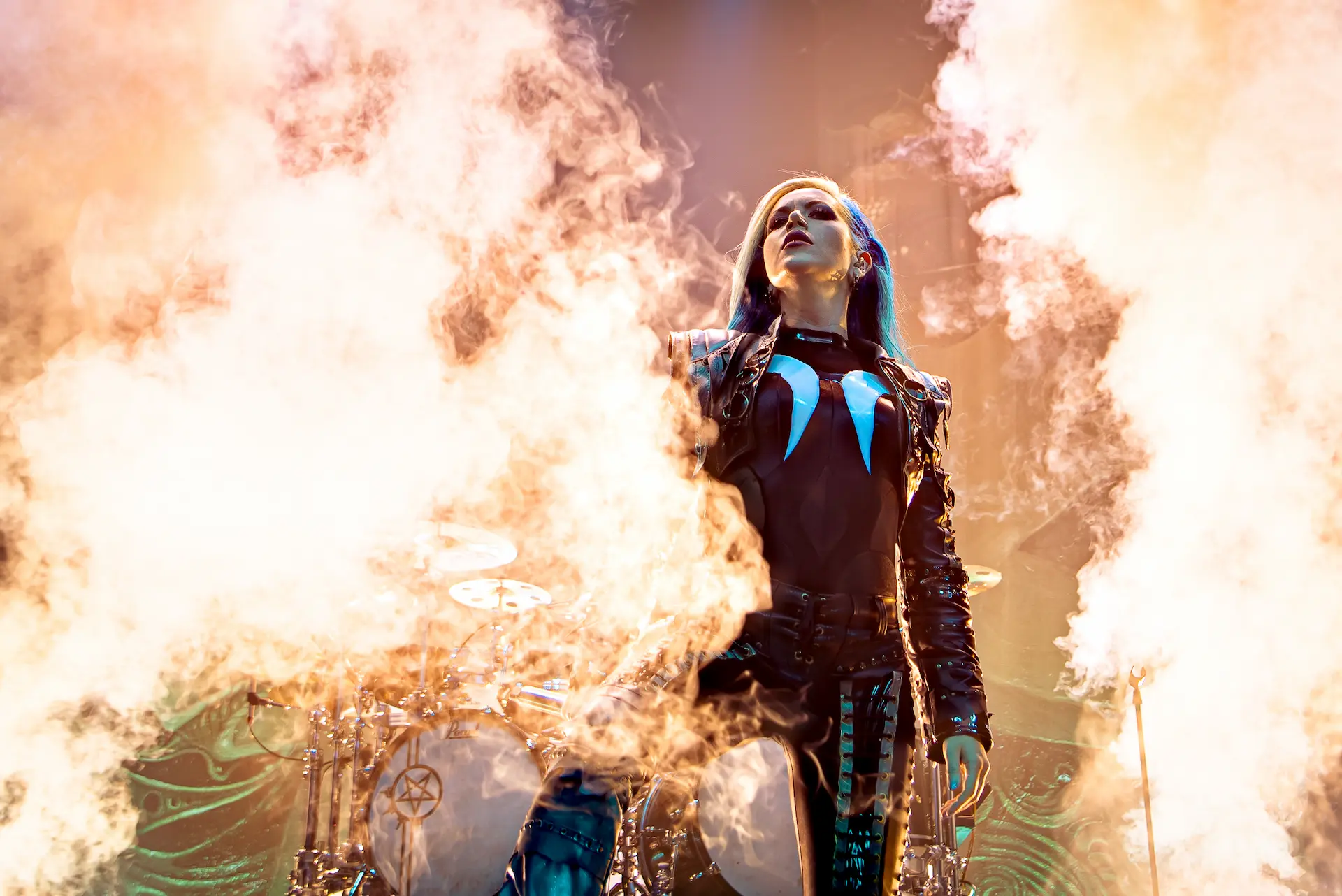 Photo Live  - Alyisa White-Gluz - Arch Enemy - Le Zenith Paris 2022