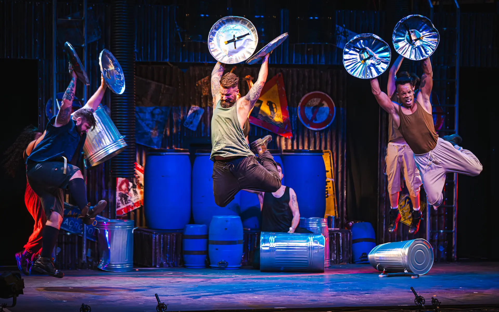 Photo Live - STOMP - Le Casino de Paris 2022