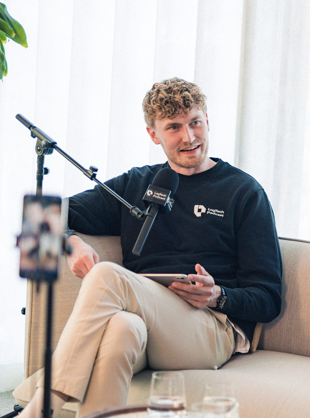Portrait of Steffen, a team member of the LogTech Podcast