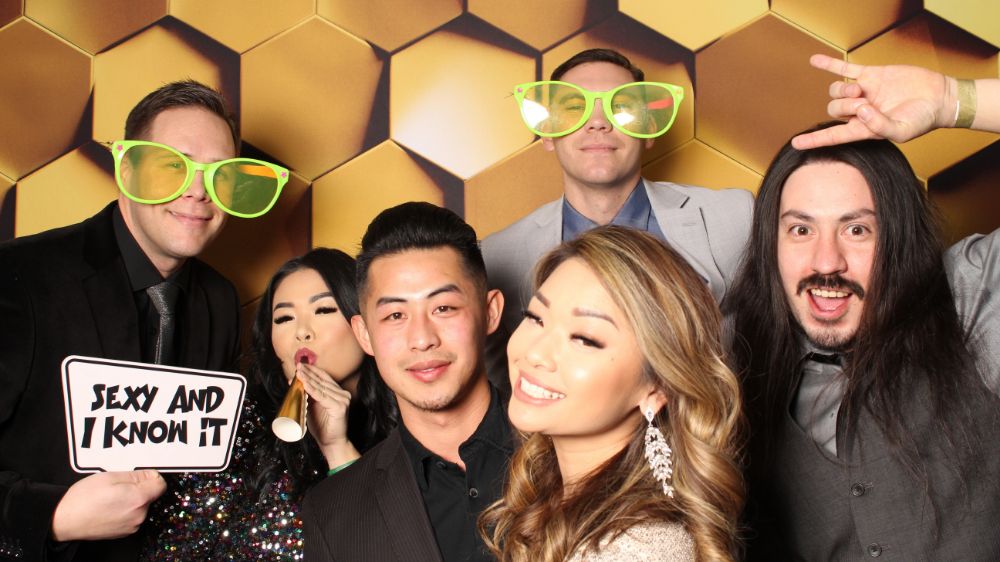 photo booth group picture and props 