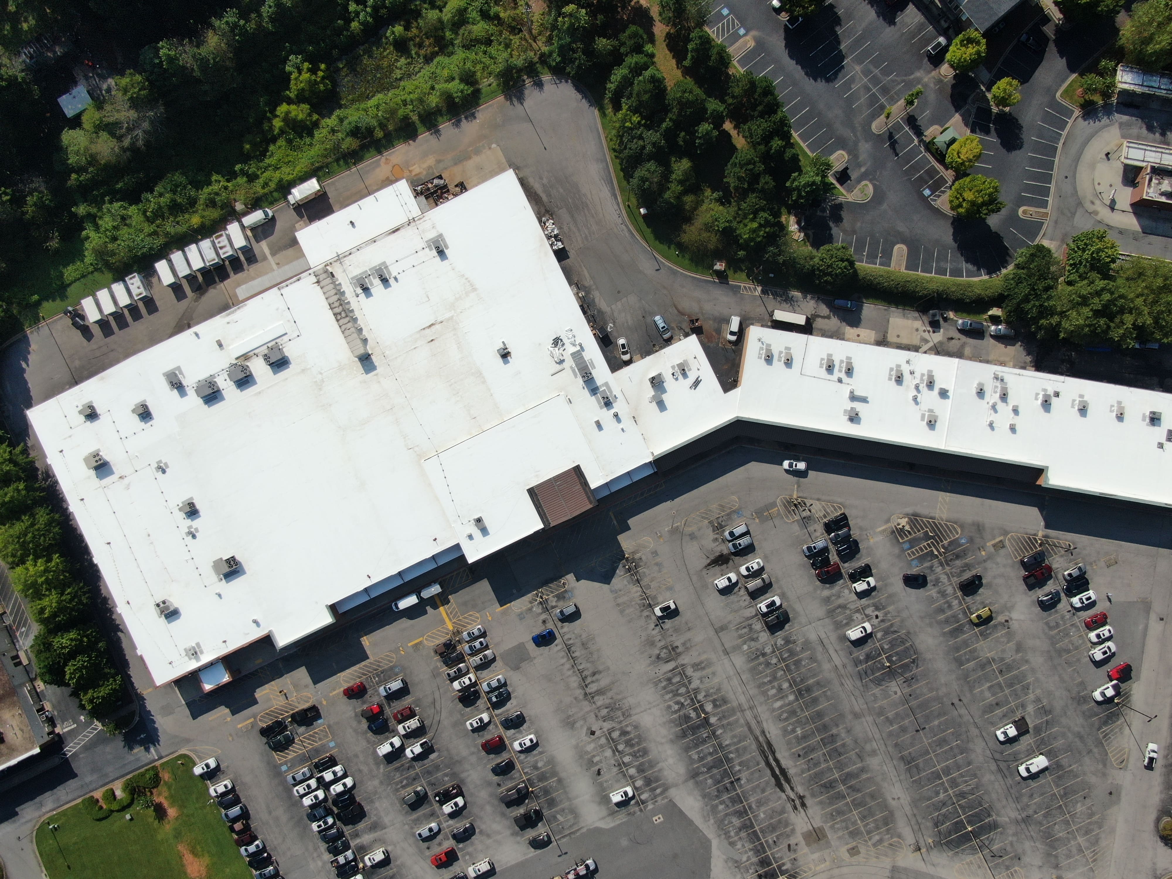 Aerial of Archstone Retail after a commercial roof replacement by Apex
