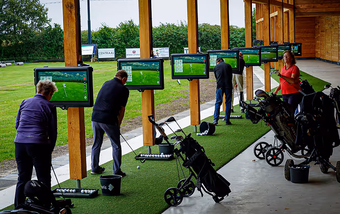 Driving Range in Beeld