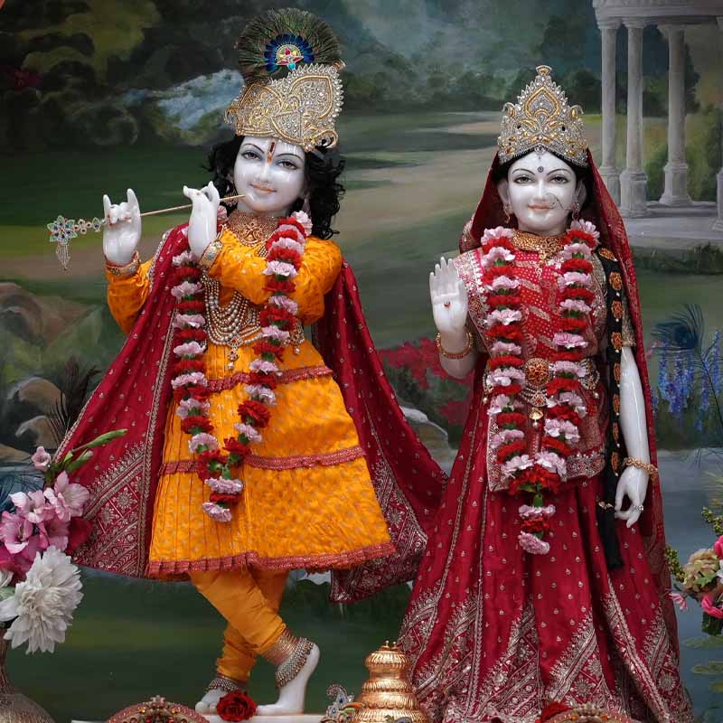 Radha Krishna Divine Name