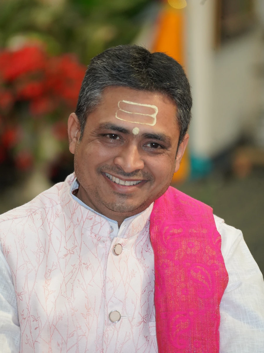 Sudhir Bhatt Ji, speaker of the Shreemad Bhagwat Katha