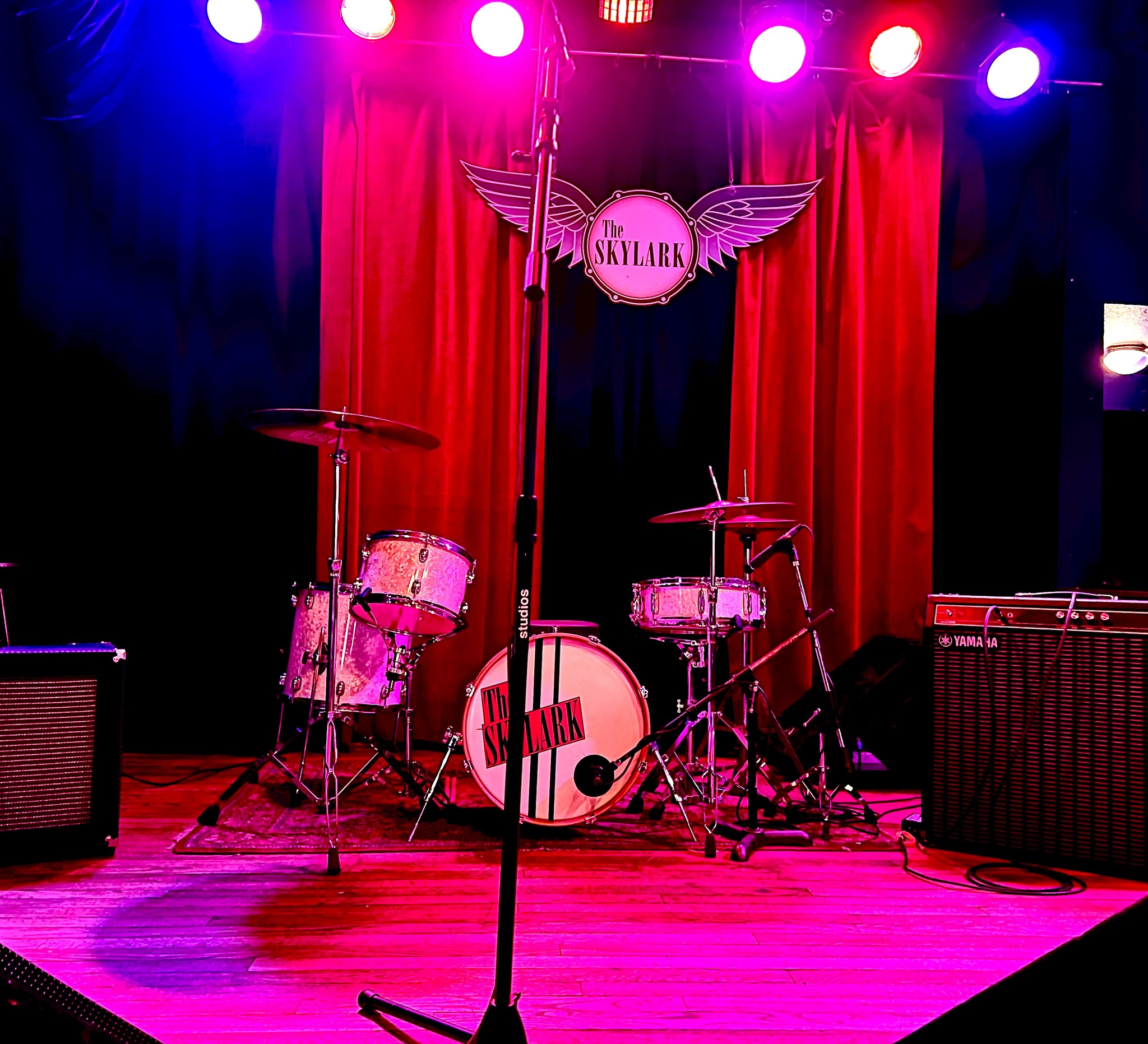 The Skylark Cafe West Seattle Low Throes